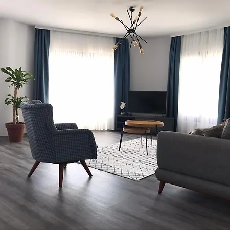 Apartmán Modern And Vibrant Apartment 7 Min To Marmaris Public Beach *